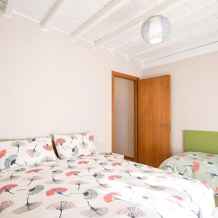 Le Tre Ninfee Di Pusiano! Free Parking Apartamento Exterior foto